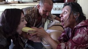 6. Download full pics of Gemüse-Wahn from goperv.com