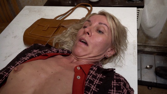 5. Download full pics of Intense Footjob from perversefamily.com