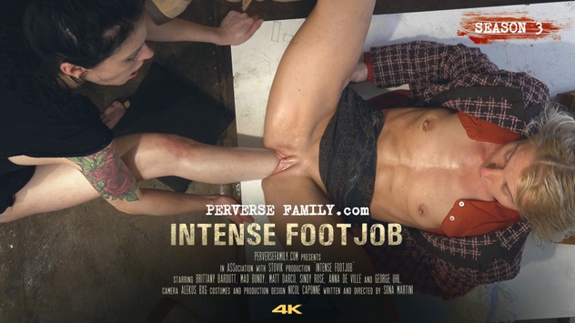 Intense Footjob