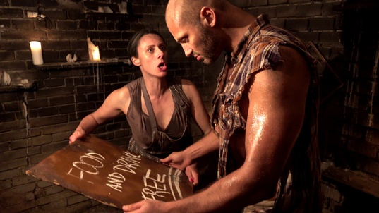 6. Download full pics of Ospitalità perversa from goperv.com