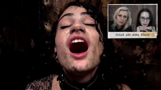 11. Download full pics of Mit Brittany und Anna mitten im Geschehen from perversefamily.com