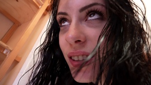 4. Download full pics of Uskyldig pige i samfundstjeneste from perversefamily.com