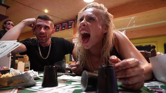 8. Download full pics of 皇家脱肛 from goperv.com