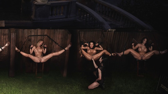 10. Download full pics of Anna in Cunt Wonderland from goperv.com