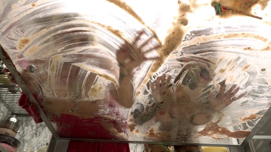 6. Download full pics of Vomito, sperma e doccia di latte from goperv.com