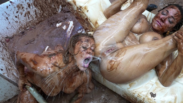 5. Download full pics of Deep Enema Wash from nudz.com