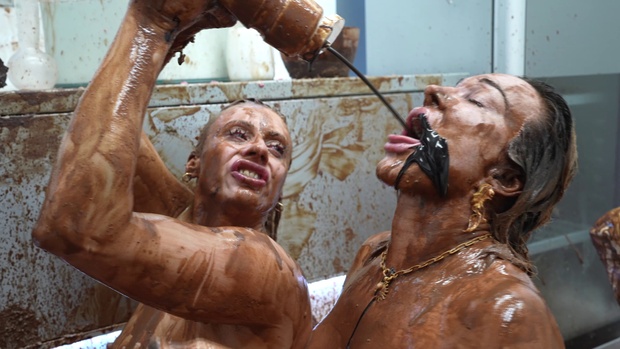 2. Download full pics of High Gloss Fetish from nudz.com