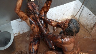 3. Download full pics of Высокоглянцевый фетиш from goperv.com