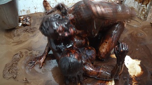 6. Download full pics of Высокоглянцевый фетиш from goperv.com