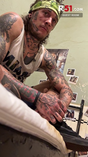 7. Download full pics of Day 2 - Shocking decision from r51.com