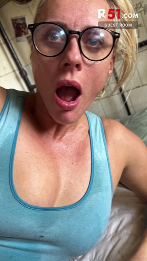 1. Download full pics of Day 17- Swingers from r51.com