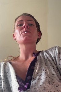 1. Download full pics of Ti voglio il cazzo 🤤 from selfiefetish.com