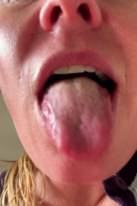 3. Download full pics of Ti voglio il cazzo 🤤 from selfiefetish.com