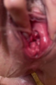 5. Download full pics of Meando en la cara 😛 from selfiefetish.com