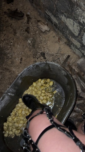 6. Download full pics of Soup is served. Eat it. from selfiefetish.com