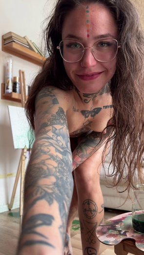 6. Download full pics of I bet you wanna buy my painting from goperv.com