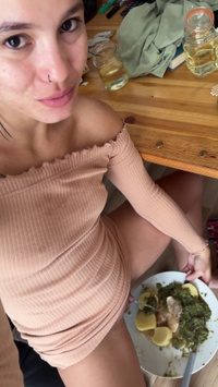 Selfie Fetish: Little beige dress, potato mess... i tried to eat cute 🥔