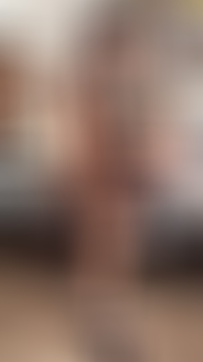 5. Download full pics of 鼻があるべき場所に、汚れたヒール from selfiefetish.com