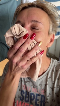 Selfie Fetish: Dirty laundry in hand, nose already obsessed 🐷