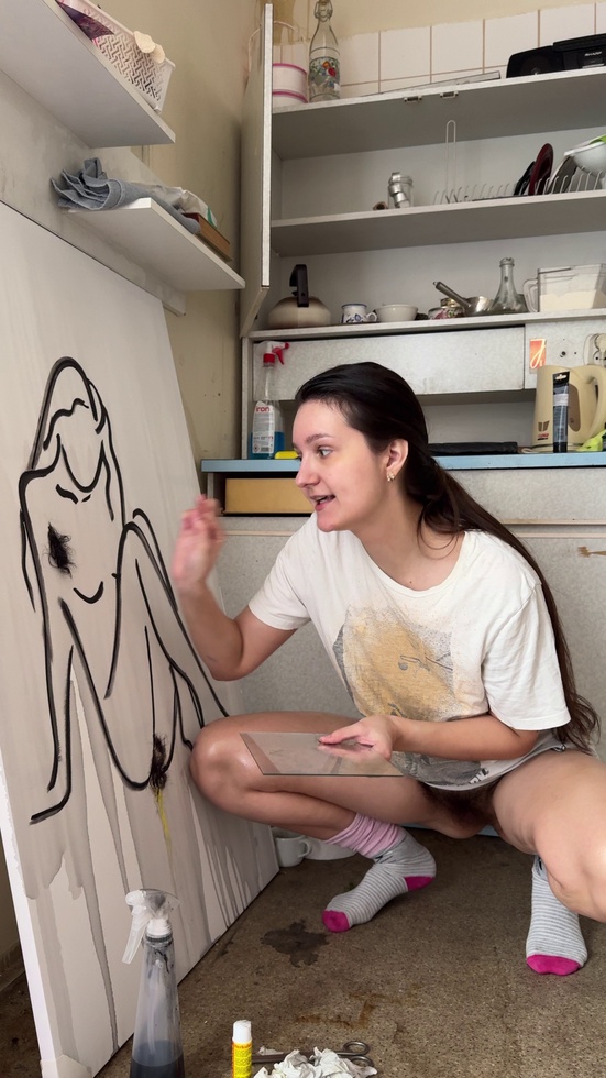 画布先画了我的阴毛，然后我就在旁边笑了 🎨