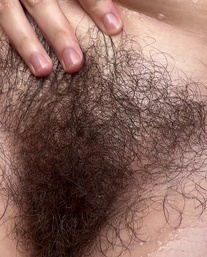 Selfie Fetish: Seins ouverts, seins mouillés, sourire effronté 😇