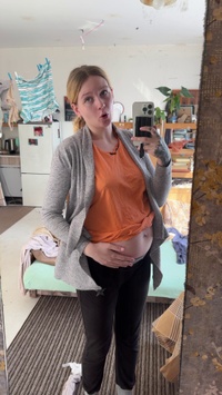 Selfie Fetish: Window light made my bump the whole joke 🤰