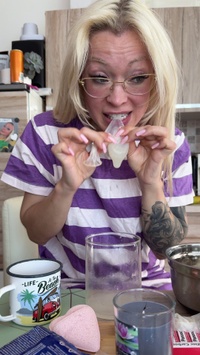 Selfie Fetish: Kitchen recipe: thick white one, and i lick it