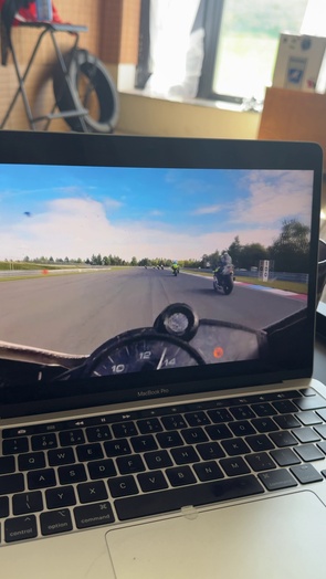 2. Download full pics of Race replay made me squirt on the couch 🏁 from selfiefetish.com