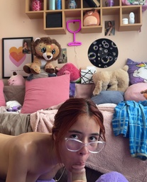 Selfie Fetish: Purple teddy, mouth messy, bad little princess 🧸