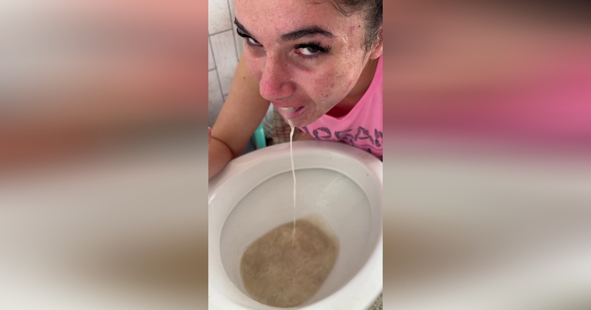 Selfie Fetish 63: Pink Shirt, Fingers Down My Throat, Piss Toilet Under Me