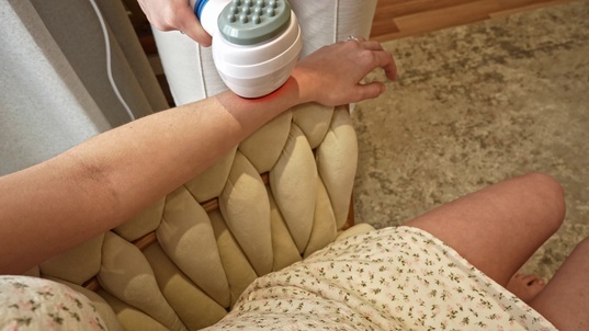 7. Download full pics of Pregnant Molly from nudz.com