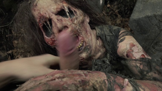 3. Download full pics of Zombie from unrealporn.com