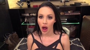 4. Download full pics of Shemale from unrealporn.com