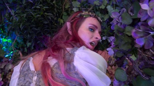 3. Download full pics of Elf from unrealporn.com