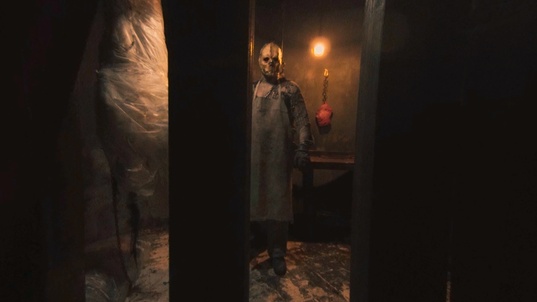 1. Download full pics of The butcher in 180° from xvirtual.com