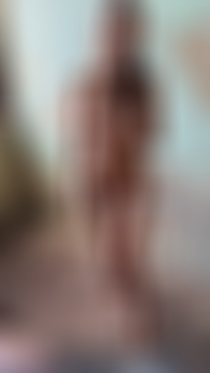 2. Download full pics of Anal Sex POV from xxlanal.com